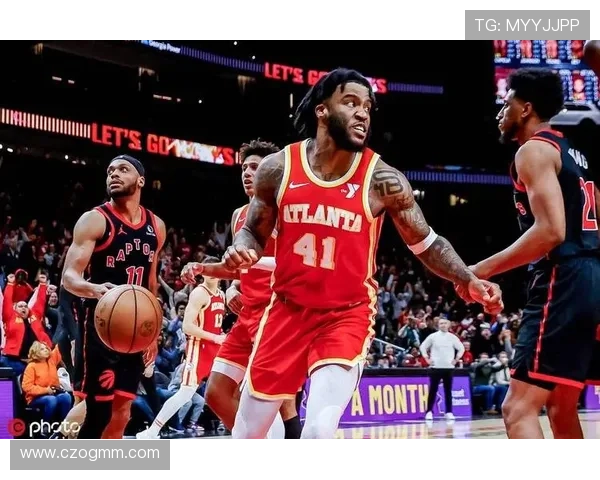 萨迪克贝高效表现17投7中斩获21分7篮板助攻全面展现实力